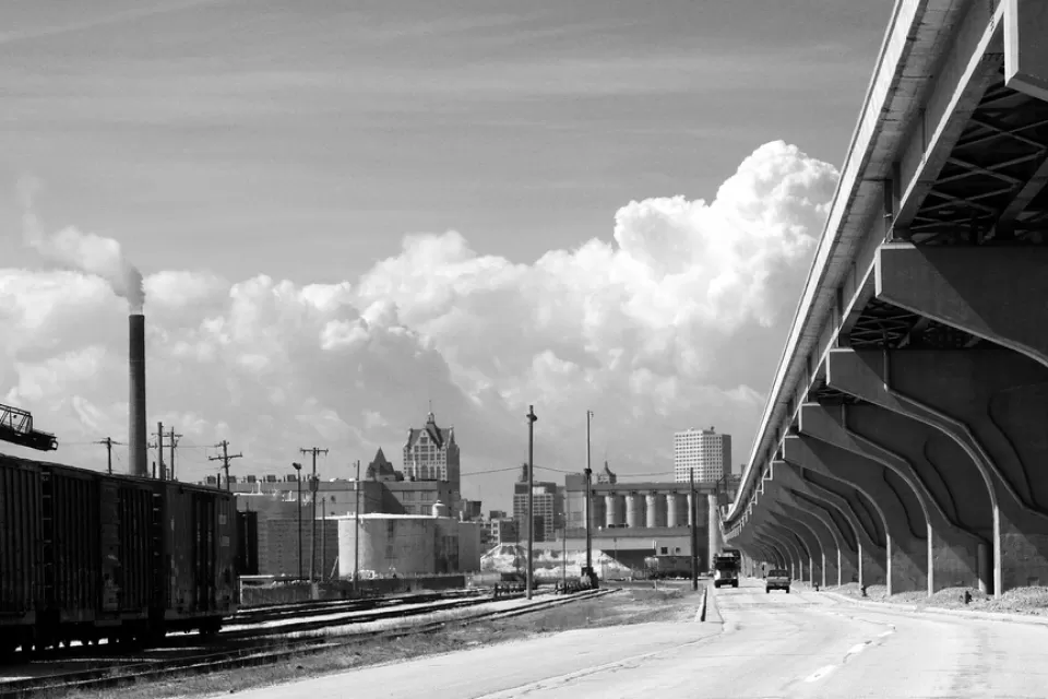 Milwaukee, Port, Black & White, Rail